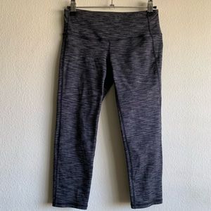 NEW Athleta Energy Chaturanga Capri in grey